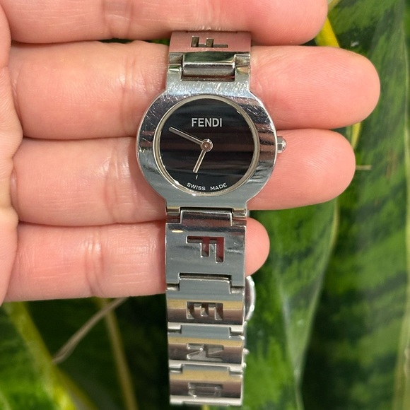 Fendi Watch Stainless Steel - Picture 2 of 11